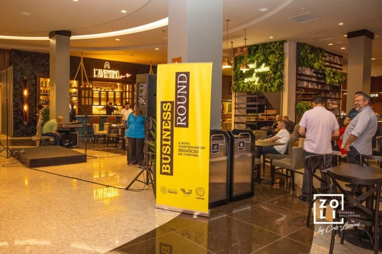 Business Round Boulevard Curitibano-12