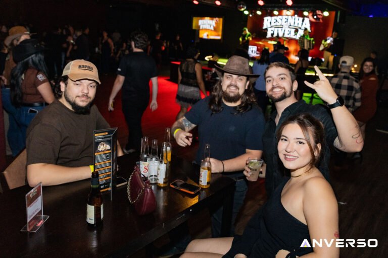 Resenha de Fivela-237