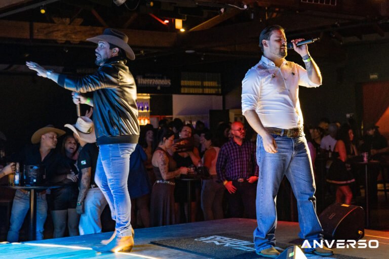 Resenha de Fivela-320