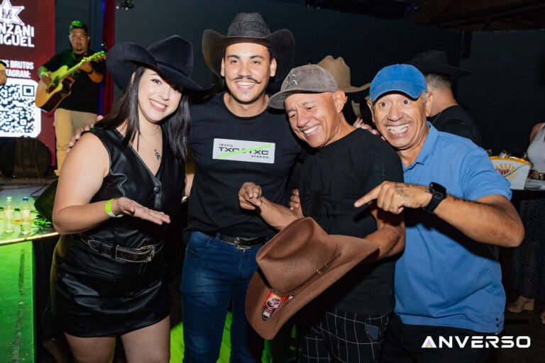 Resenha de Fivela-395