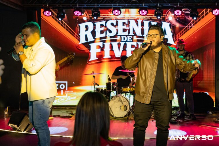 Resenha de Fivela-428