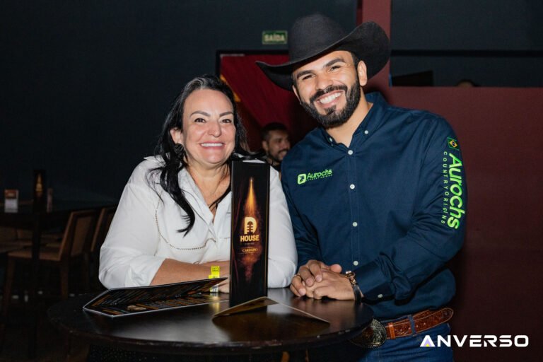 Resenha de Fivela-82